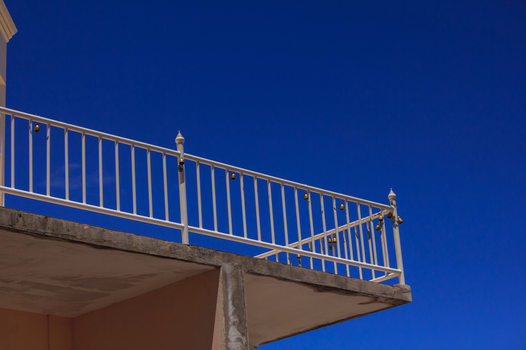 Moderne balkonske ograje so bile popolne za moj balkon